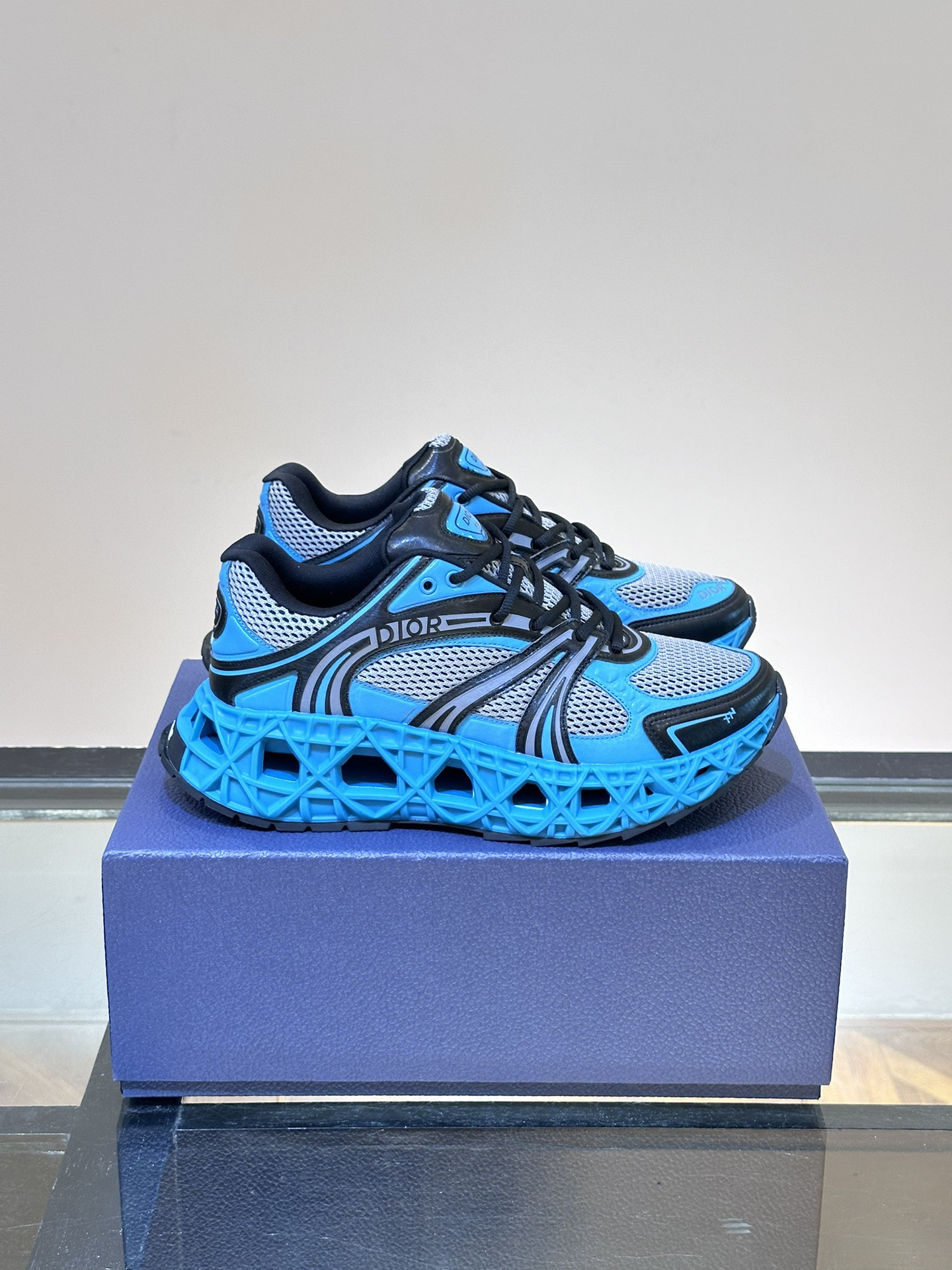 DIO* SNEAKER DIO* SNEAKER