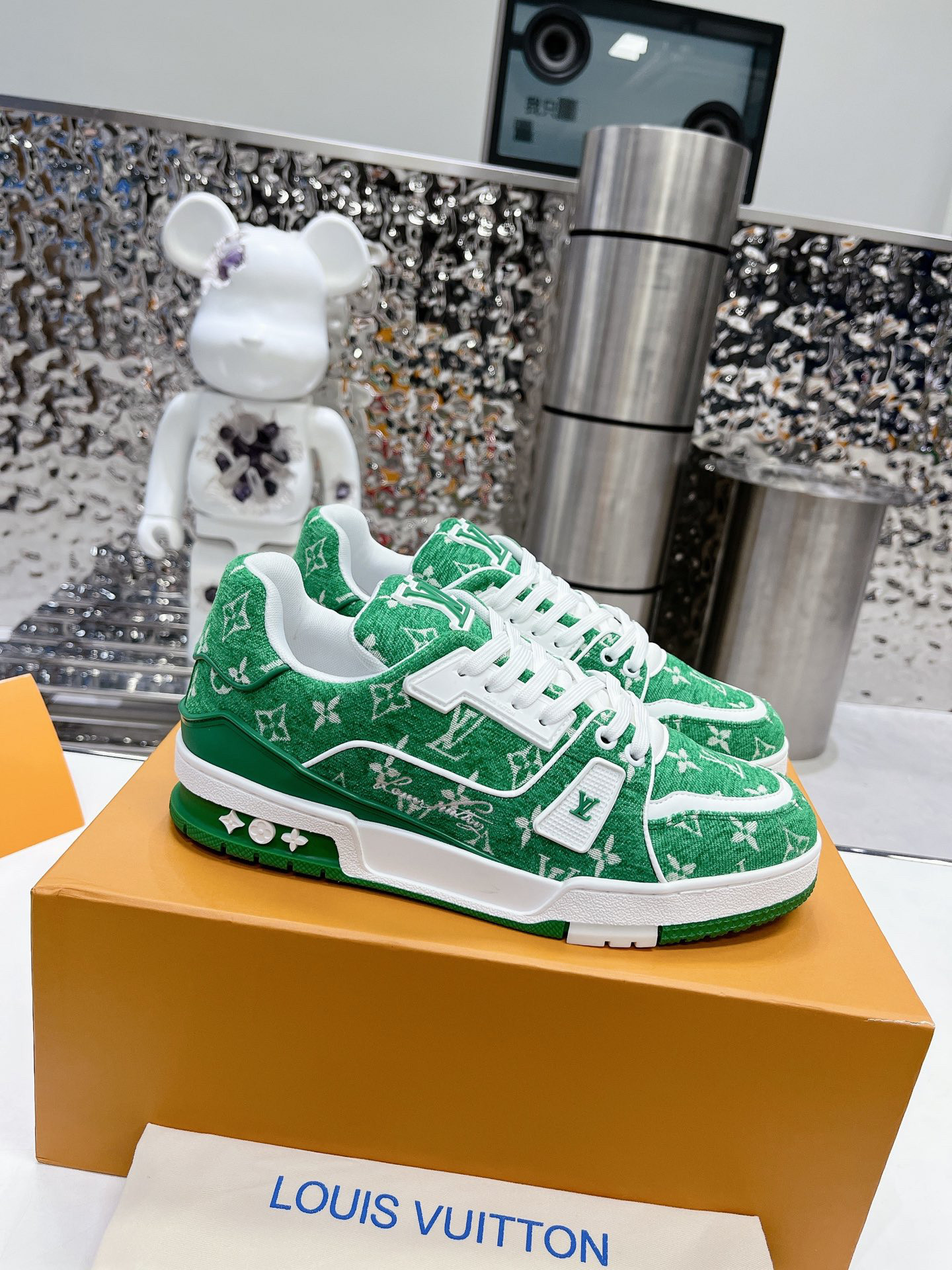 LVT SNEAKERS LVT SNEAKERS