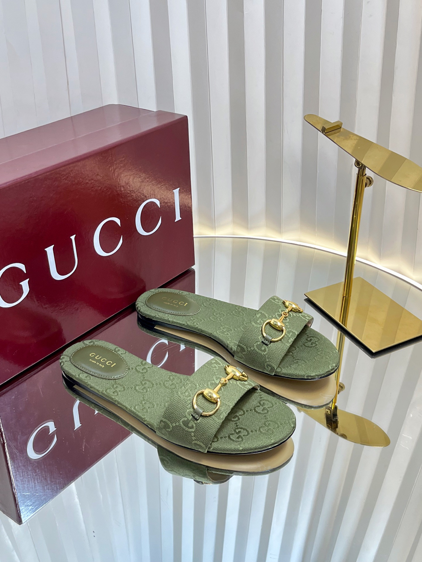 G*u*i sandals G*u*i sandals