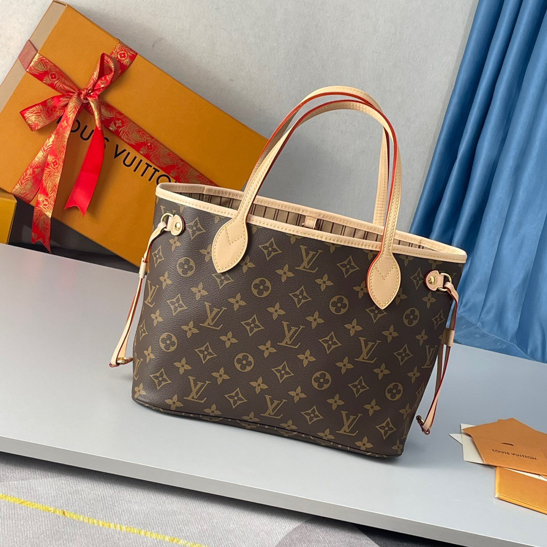 LVT PURSE PM LVT PURSE PM