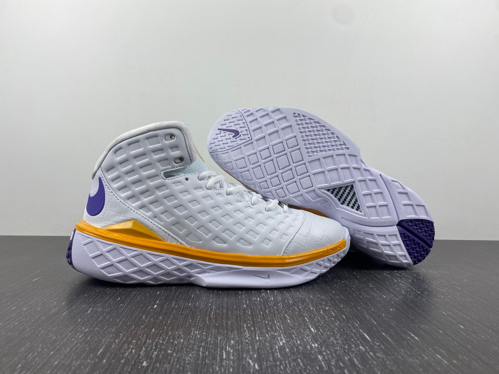 nike zoom kobe 3 sl ''mvp'' 318695-151 nike zoom kobe 3 sl ''mvp'' 318695-151