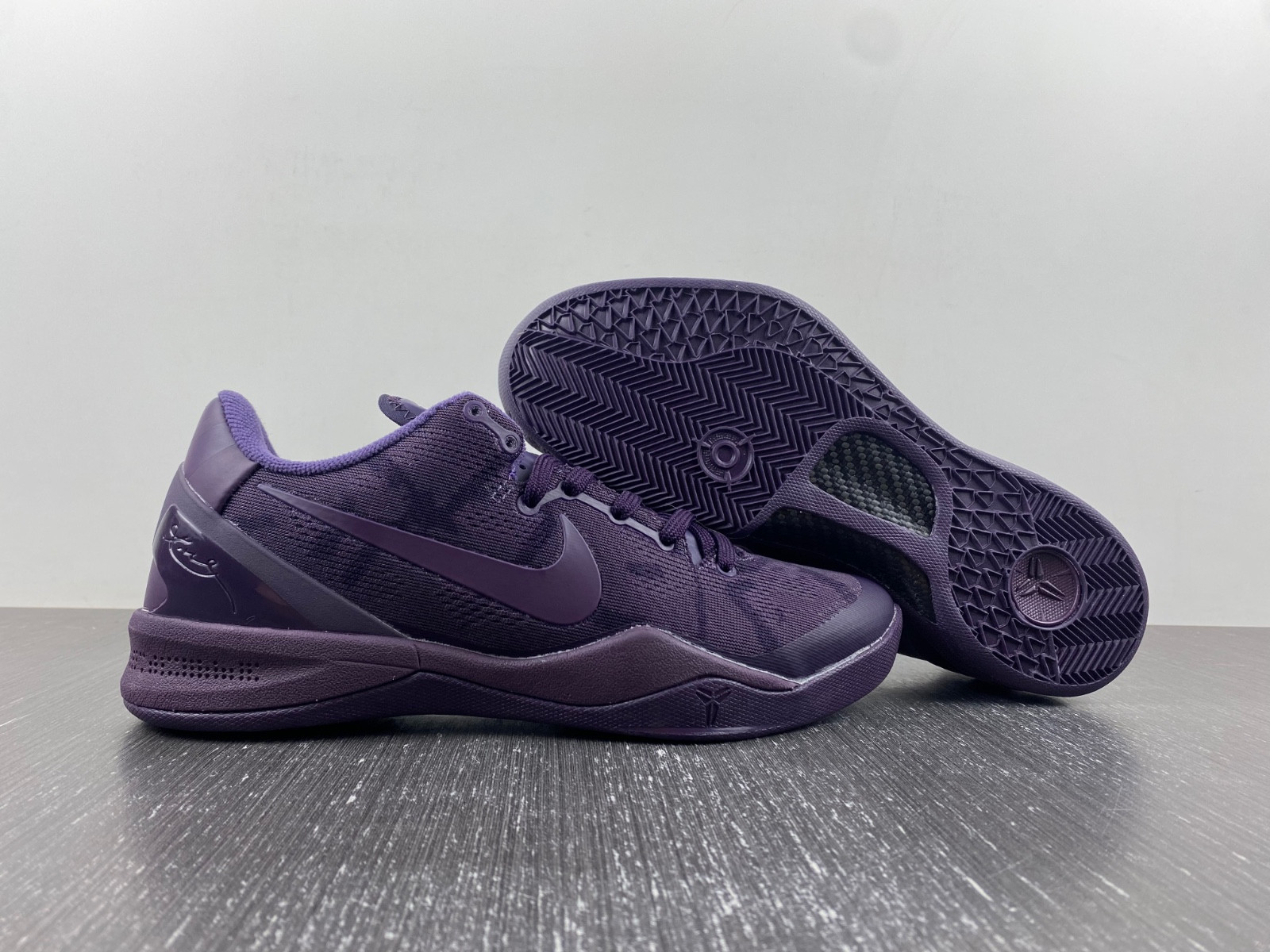 nike kobe 8 ''fade to black'' 869456-551 nike kobe 8 ''fade to black'' 869456-551