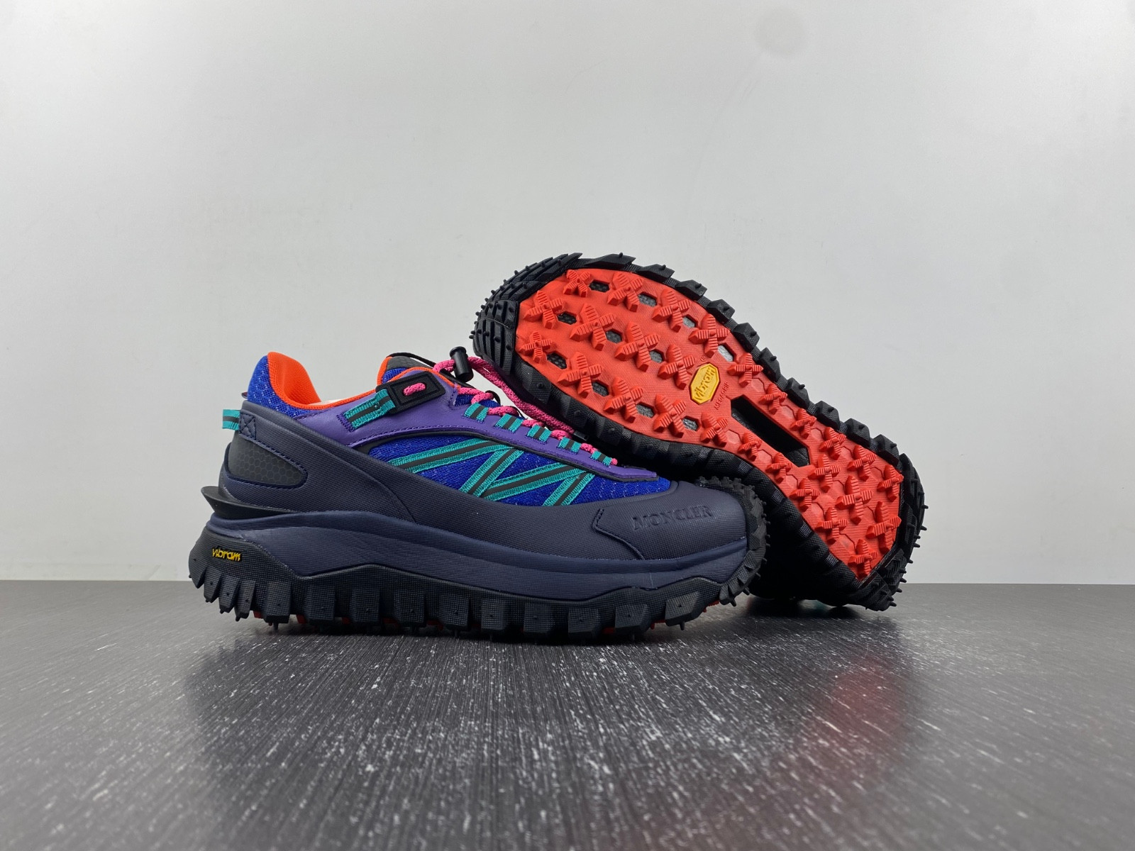 moncler trailgrip gore-tex moncler trailgrip gore-tex