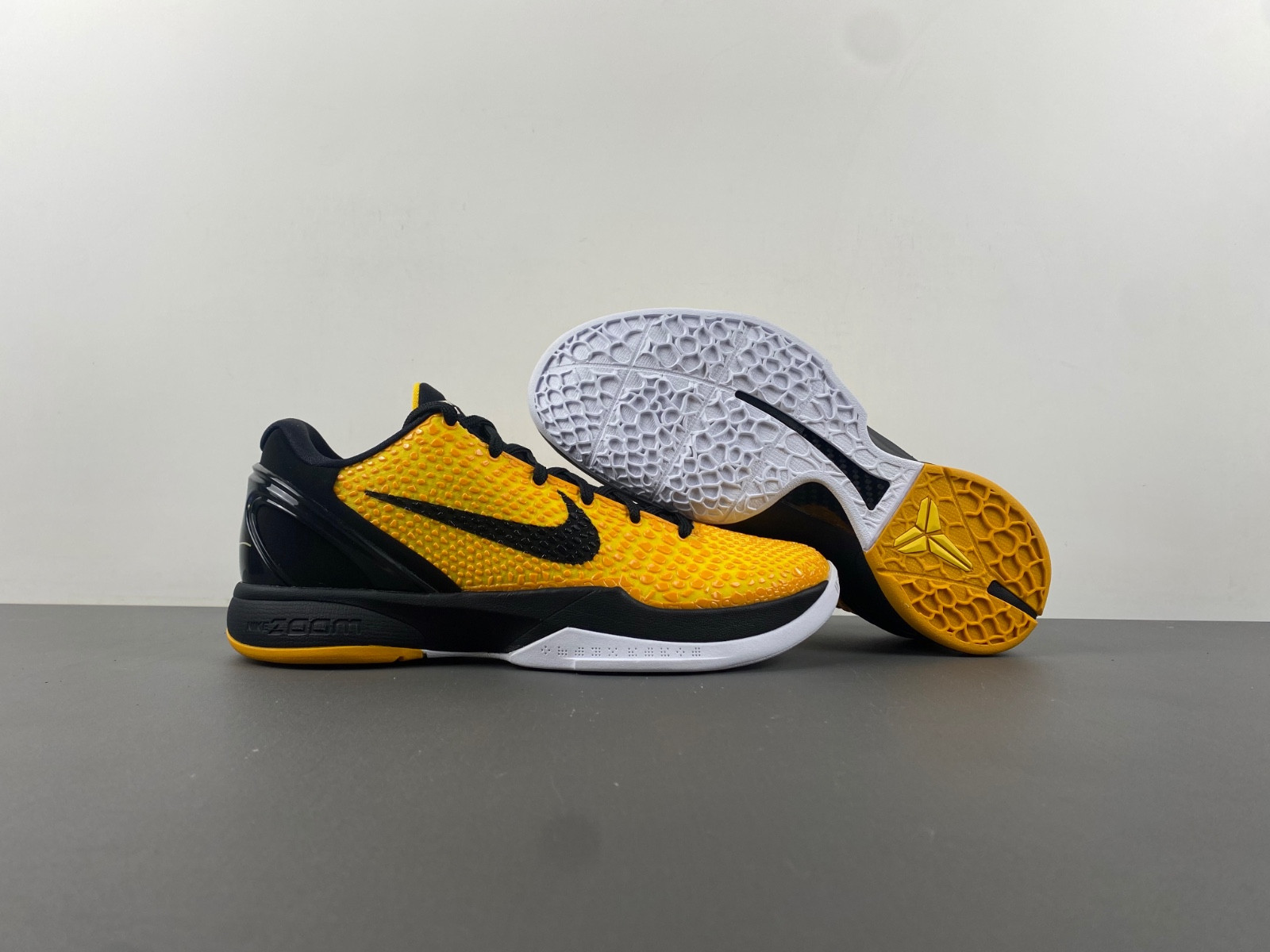 nike zoom kobe 6 ''lightbulb'' 429659-700 nike zoom kobe 6 ''lightbulb'' 429659-700