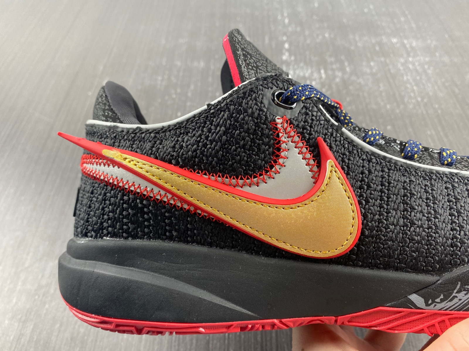 nike lebron 20 ep