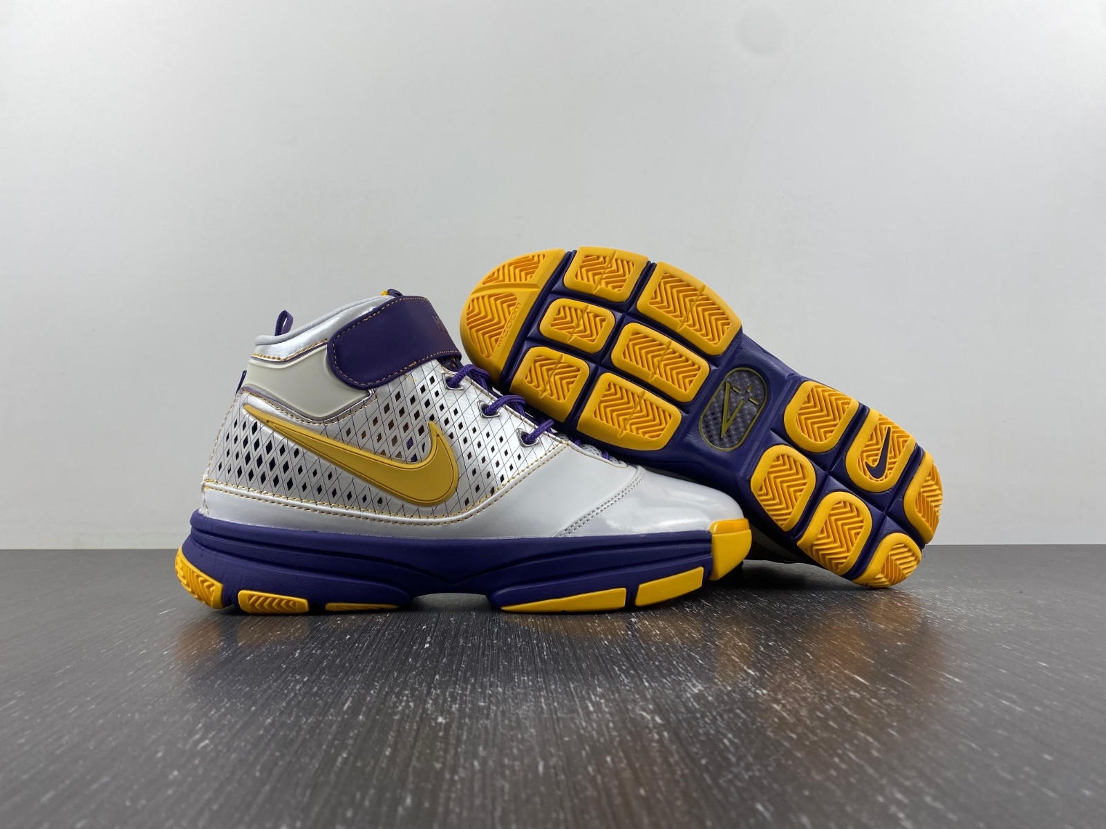 nike zoom kobe 2 ''lakers home'' 316022-171 nike zoom kobe 2 ''lakers home'' 316022-171