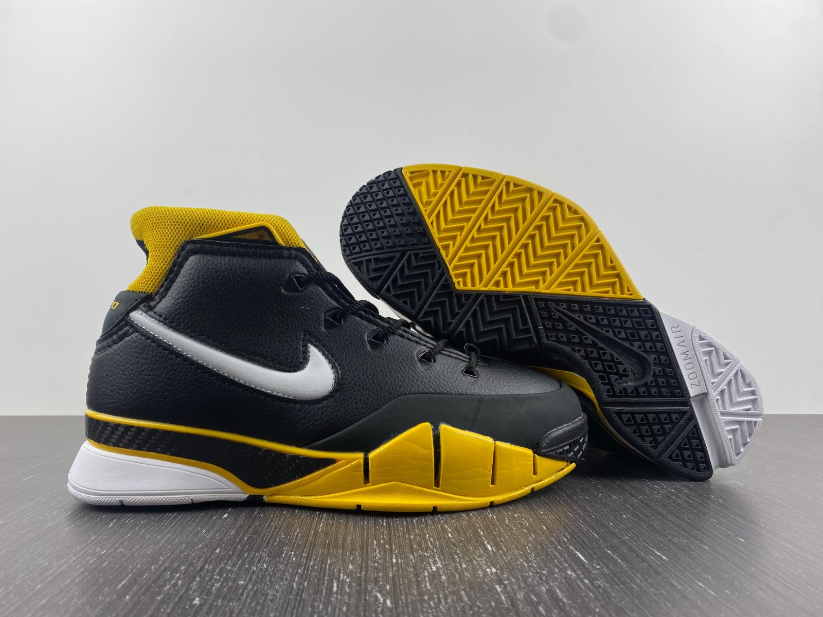 nike zoom kobe 1 protro ''del sol'' aq2728-003 nike zoom kobe 1 protro ''del sol'' aq2728-003