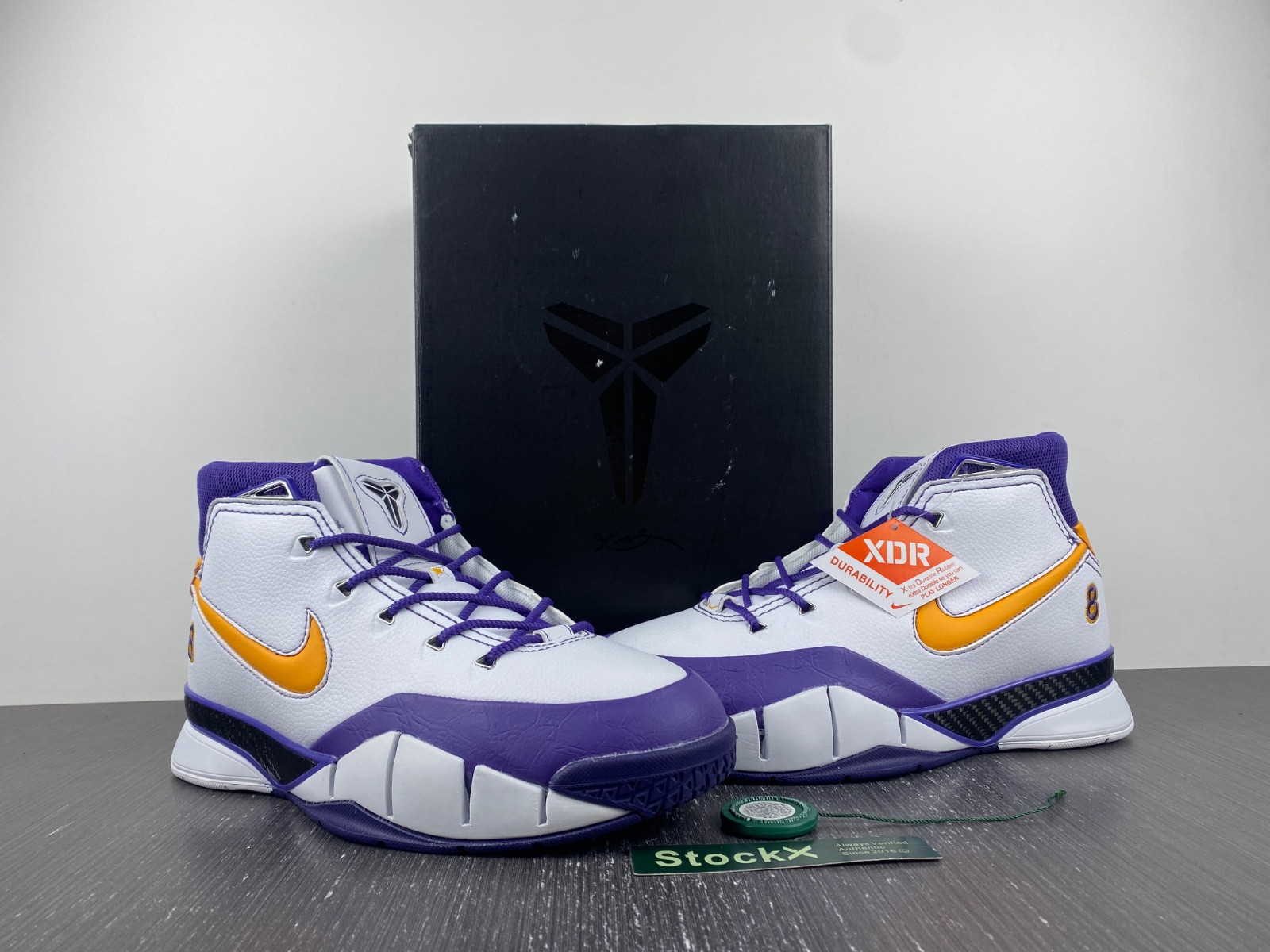nike zoom kobe 1 protro