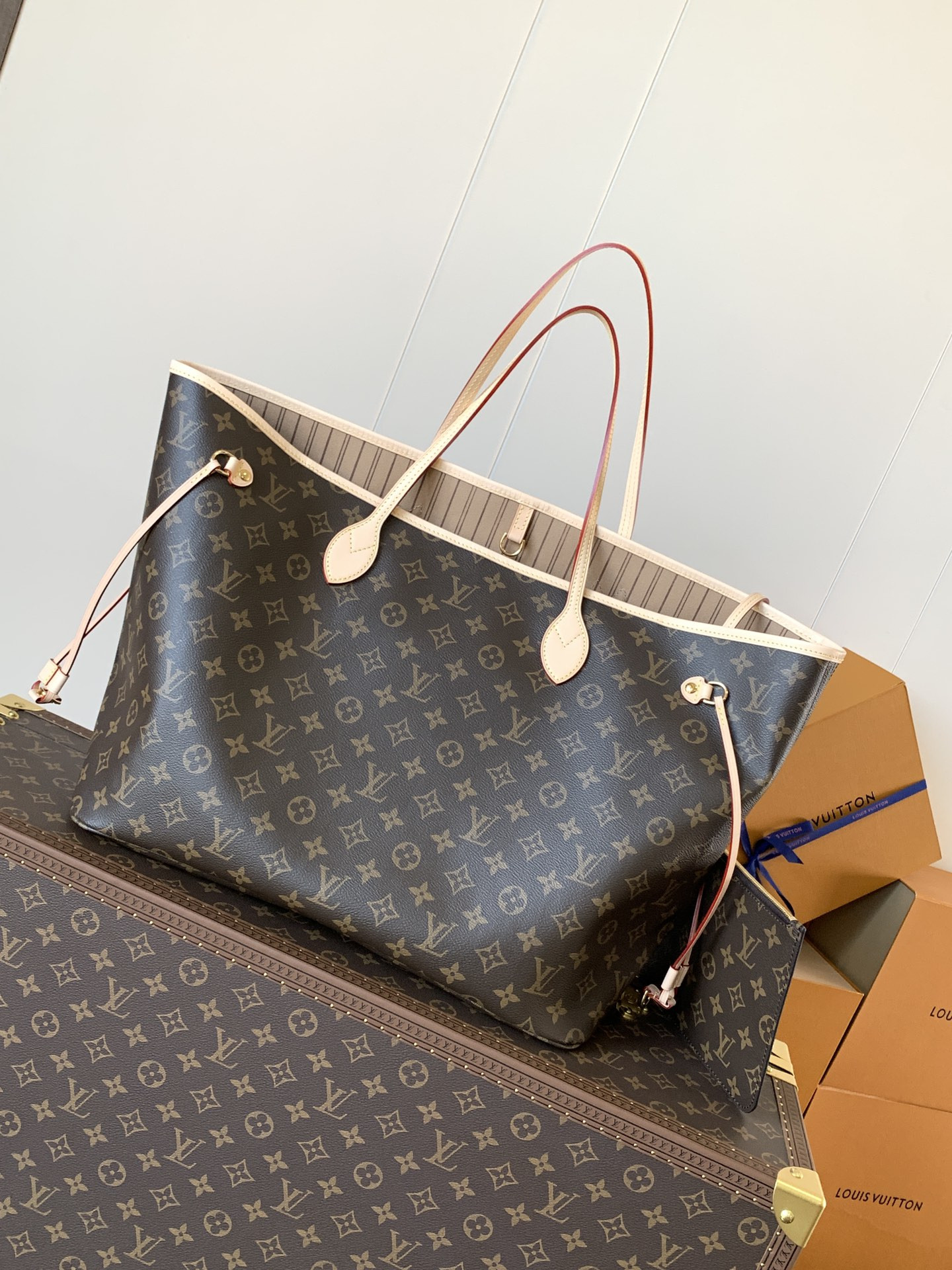 LVT PURSE GM LVT PURSE GM