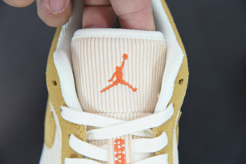 wmns air jordan 1 low se