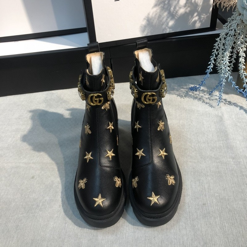 g*u*i boots