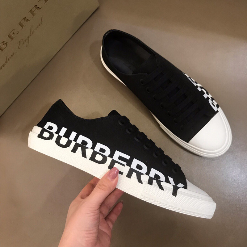B**rry sneaker B**rry sneaker