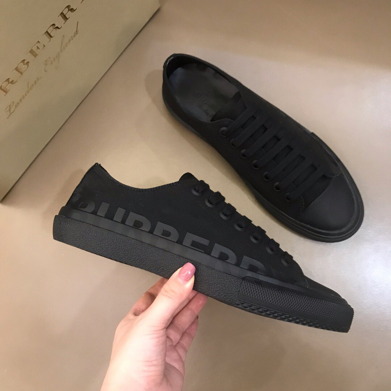B**rry sneaker B**rry sneaker