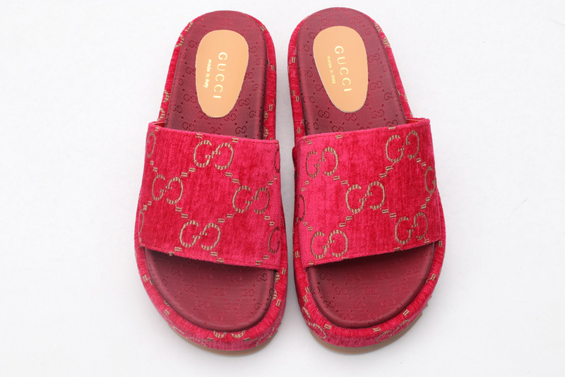 g*u*i sandals g*u*i sandals