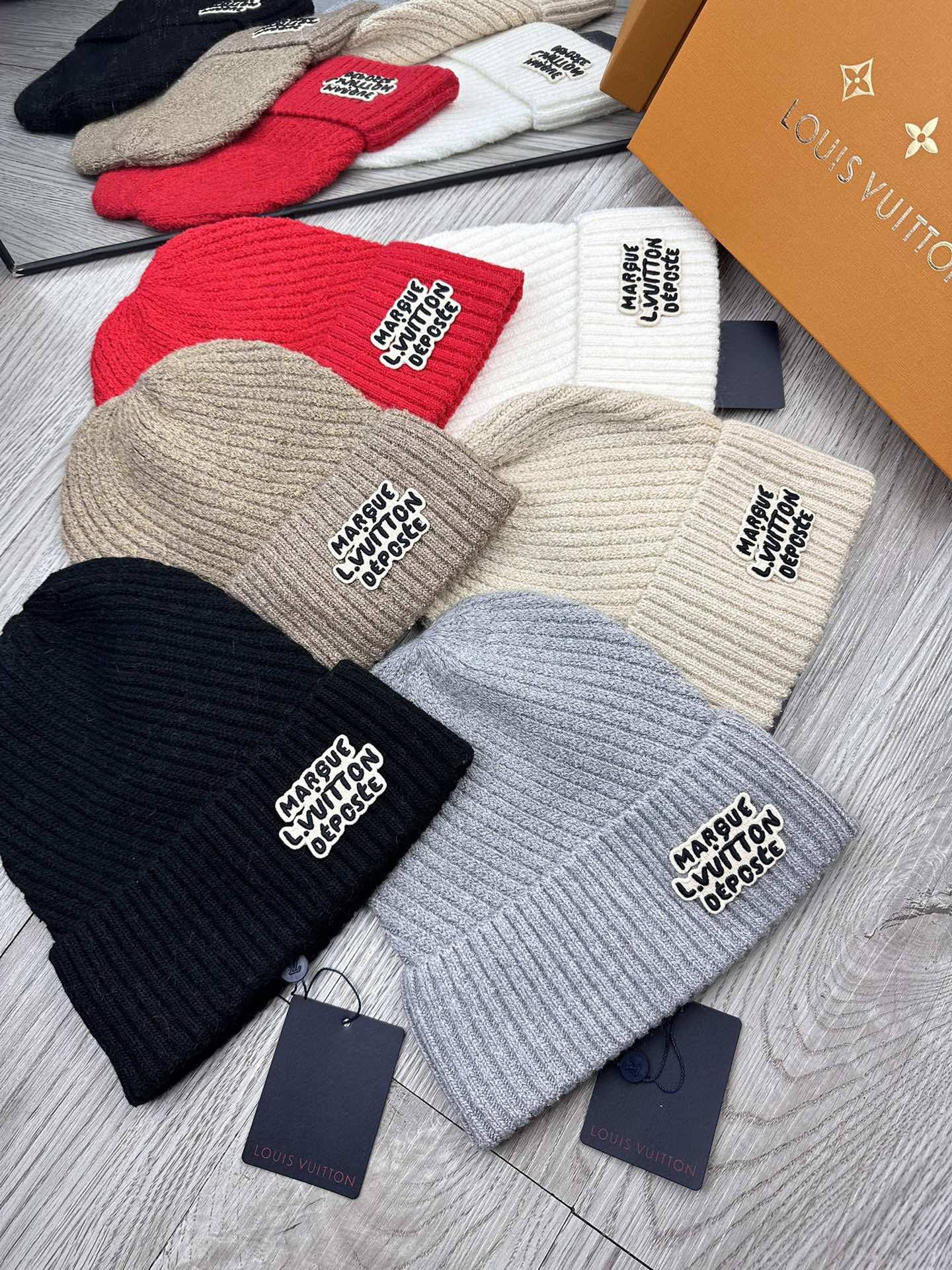 lvt Hat lvt Hat
