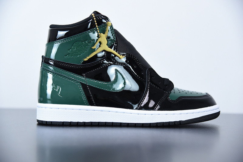 air jordan 1 high og “solefly friends family" av3905-038 air jordan 1 high og “solefly friends family" av3905-038
