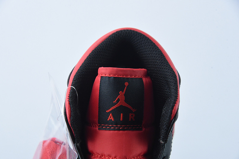 air jordan 1 mid