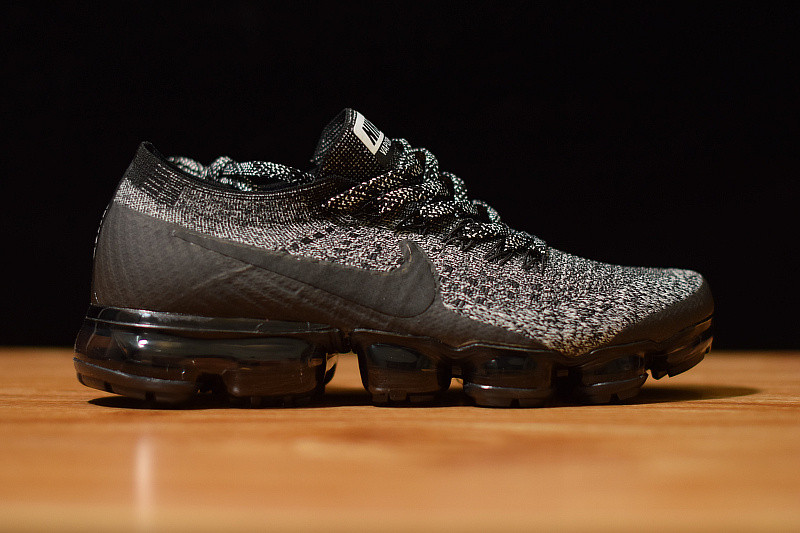 nike air vapormax ''oreo'' 2.0 849558-041 nike air vapormax ''oreo'' 2.0 849558-041