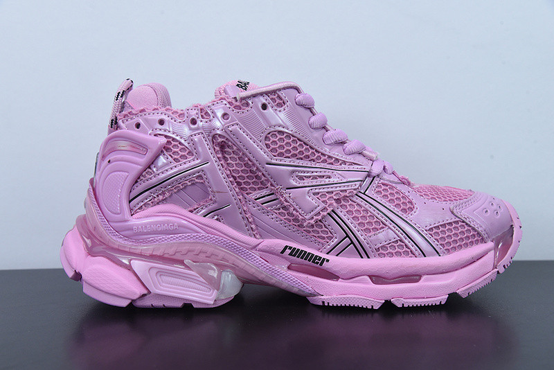 Ba*len*cia*ga runner sneaker Ba*len*cia*ga runner sneaker