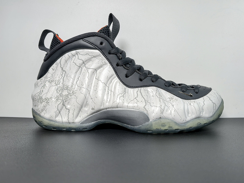 TEKKEN 8 x Nike Air Foamposite One “Jin Kazama” HF6367-001 TEKKEN 8 x Nike Air Foamposite One “Jin Kazama” HF6367-001