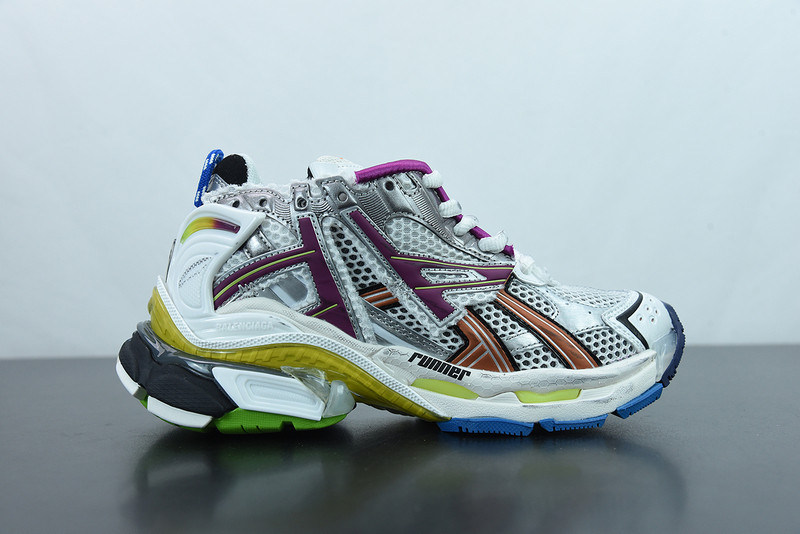 Ba*len*cia*ga runner sneaker Ba*len*cia*ga runner sneaker