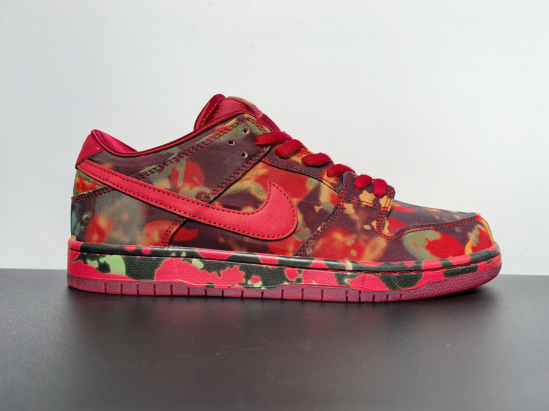 The Wizard of Oz x Nike SB Dunk Low FZ1291-600 The Wizard of Oz x Nike SB Dunk Low FZ1291-600