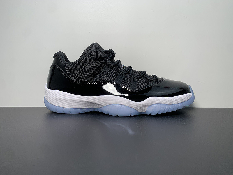 air jordan 11 low space jam summer 2024 fv5104-004 air jordan 11 low space jam summer 2024 fv5104-004