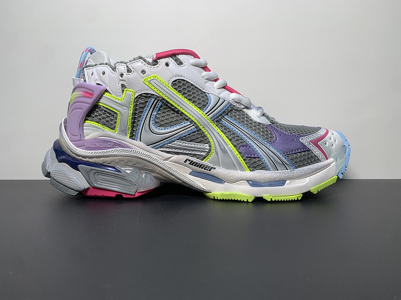 Ba*len*cia*ga runner sneaker Ba*len*cia*ga runner sneaker