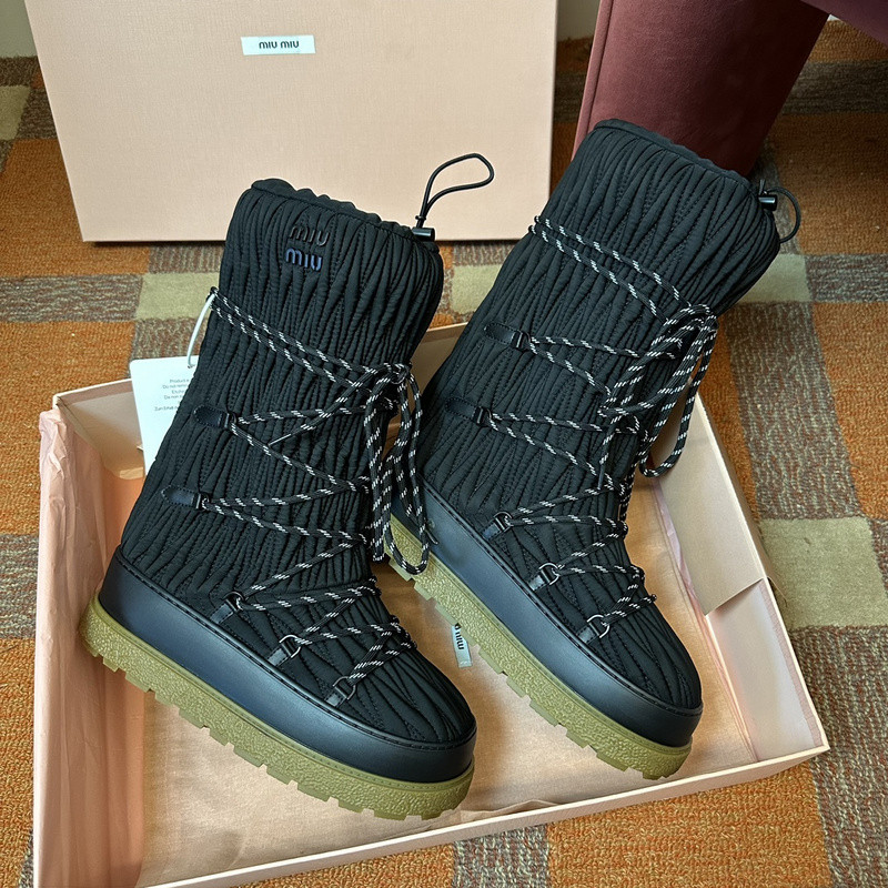mIUMIU SNEAKER