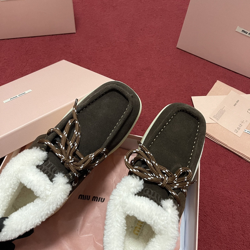 mIUMIU SNEAKER