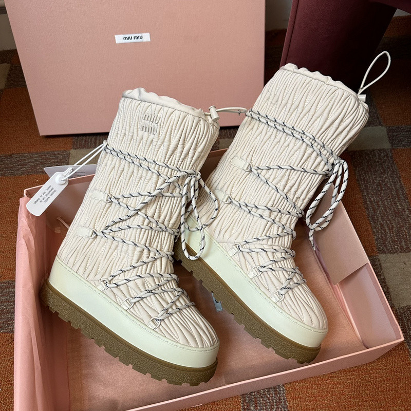 mIUMIU SNEAKER