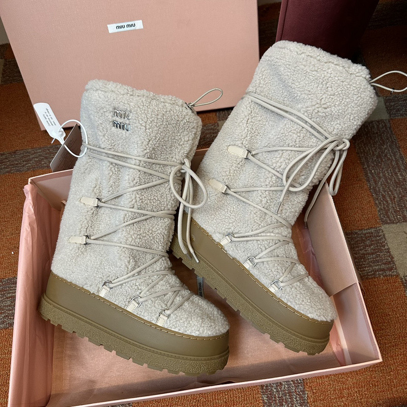 mIUMIU SNEAKER