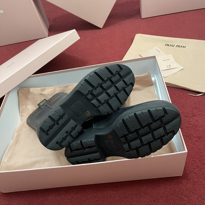 mIUMIU SNEAKER