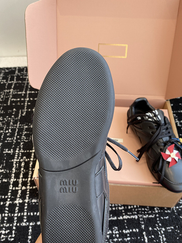 MIUMIU SNEAKER
