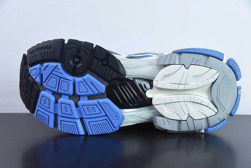 Ba*len*cia*ga runner sneaker Ba*len*cia*ga runner sneaker