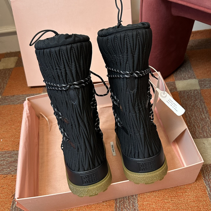mIUMIU SNEAKER