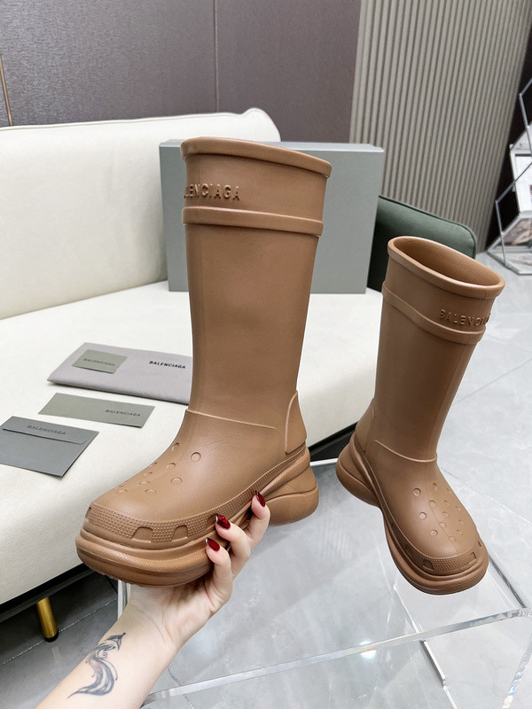 Cr*0*s™ boot in beige Cr*0*s™ boot in beige