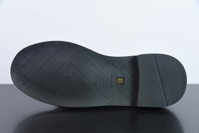 Ch*el sneaker Ch*el sneaker