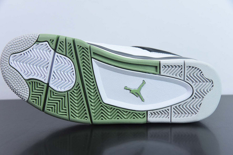 wmns air jordan 4 retro