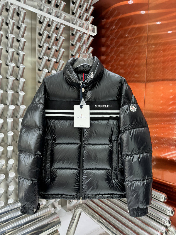 Moncler Moncler