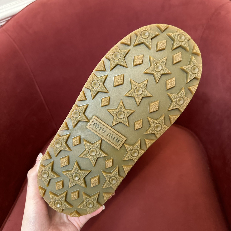mIUMIU SNEAKER