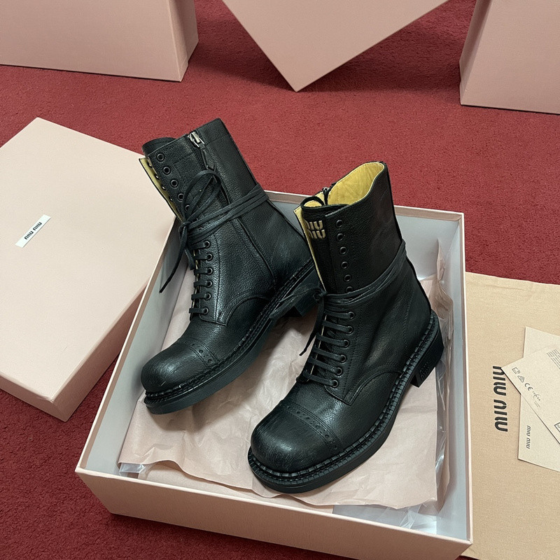 mIUMIU SNEAKER