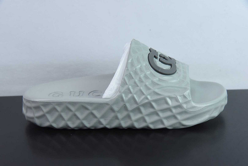 G*u*i sandals G*u*i sandals
