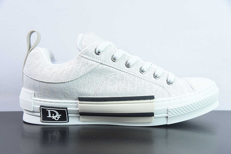 dio* x converse sneaker dio* x converse sneaker