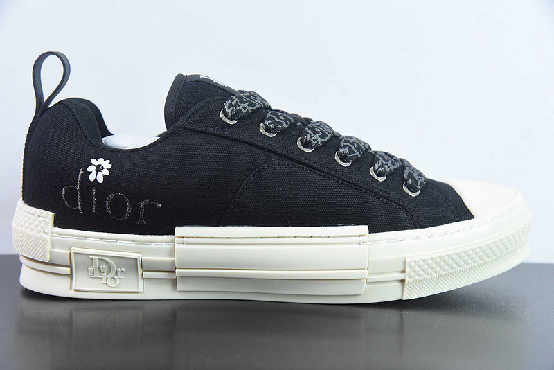 dio* x converse sneaker dio* x converse sneaker