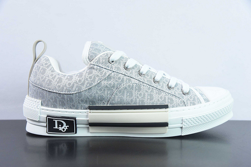 dio* x converse sneaker dio* x converse sneaker
