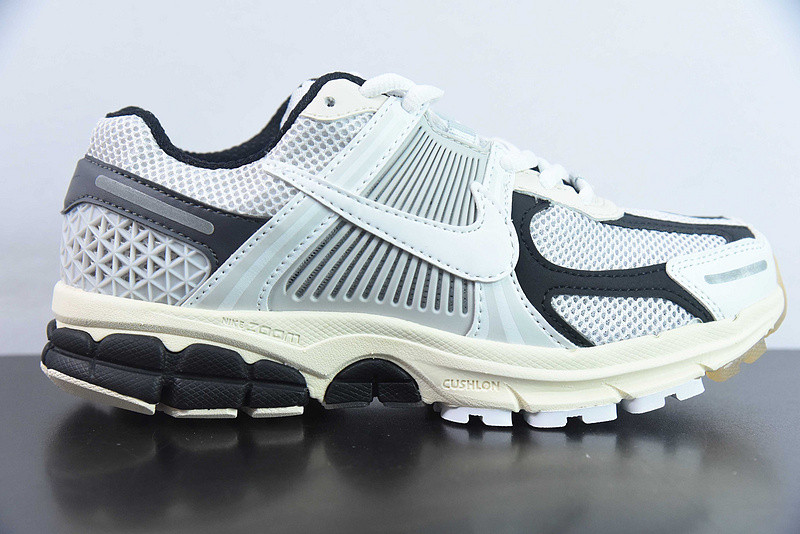 nike air zoom vomero 5 ''S*personic'' fn7649-110 nike air zoom vomero 5 ''S*personic'' fn7649-110