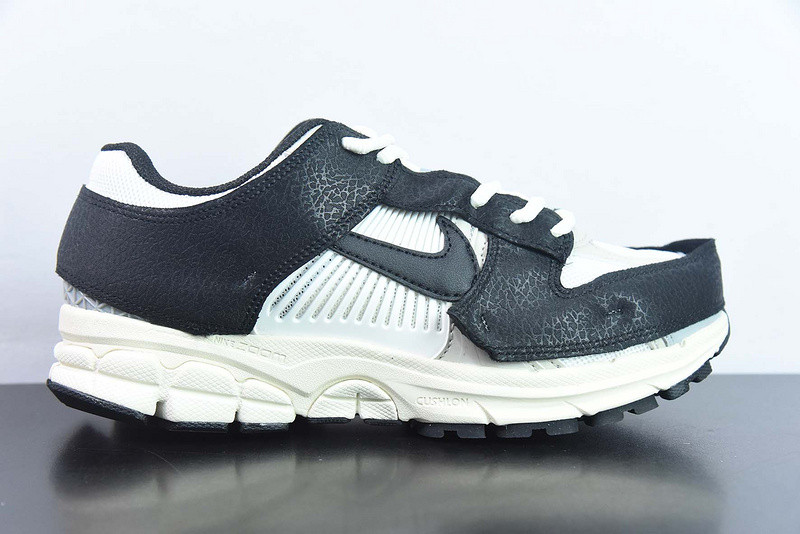 nike air zoom vomero 5 ''timeless'' fj5474-133 nike air zoom vomero 5 ''timeless'' fj5474-133