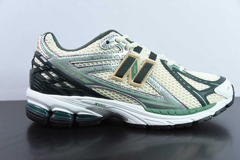 new balance sneaker new balance sneaker