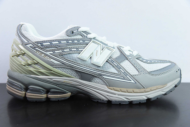 new balance sneaker new balance sneaker
